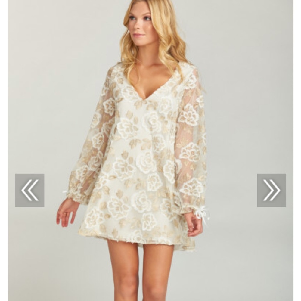 Long sleeve lace petal mumu dress